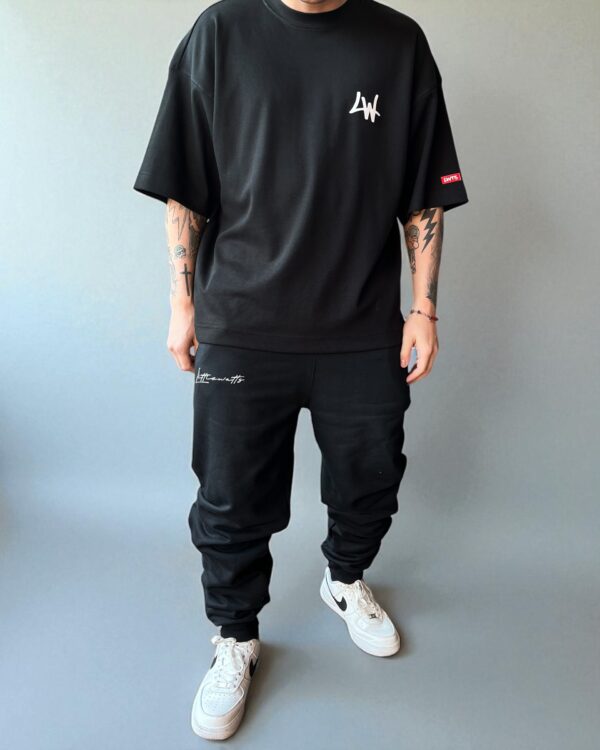 POLERA OVERSIVE + BUZO