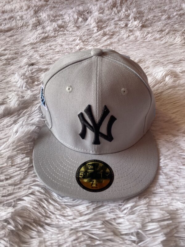 GORRO CERRADO
