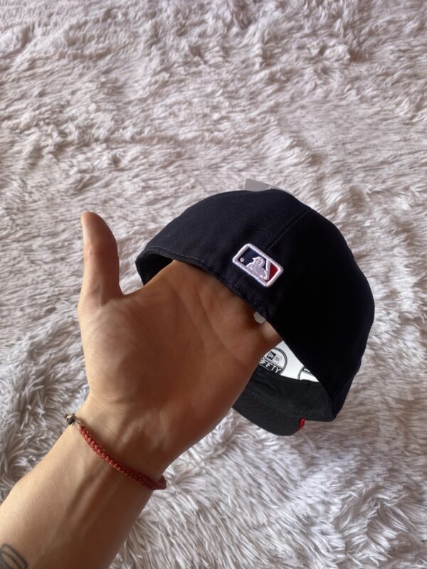 GORRO CERRADO - Imagen 2