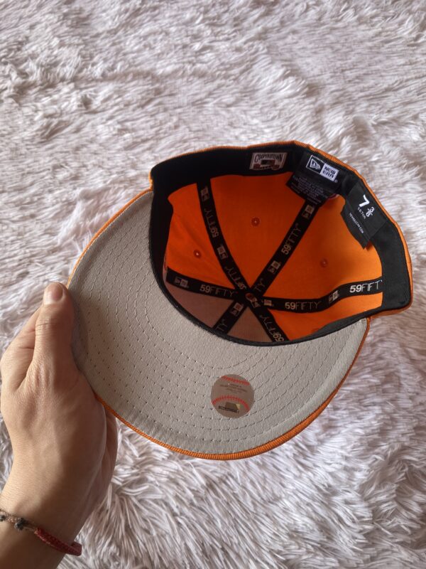 GORRO CERRADO - Imagen 4