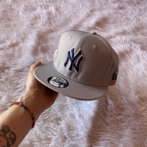 GORRO AJUSTABLE