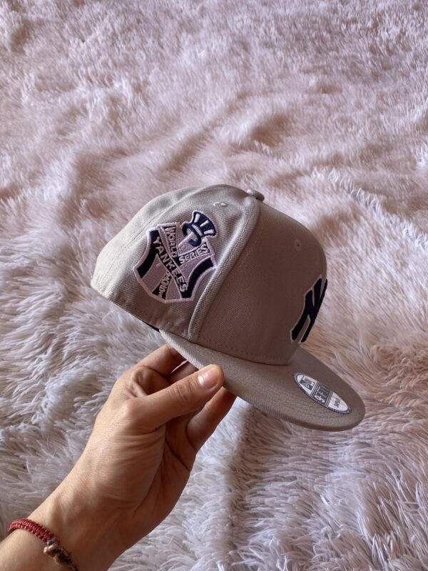 GORRO AJUSTABLE - Imagen 2