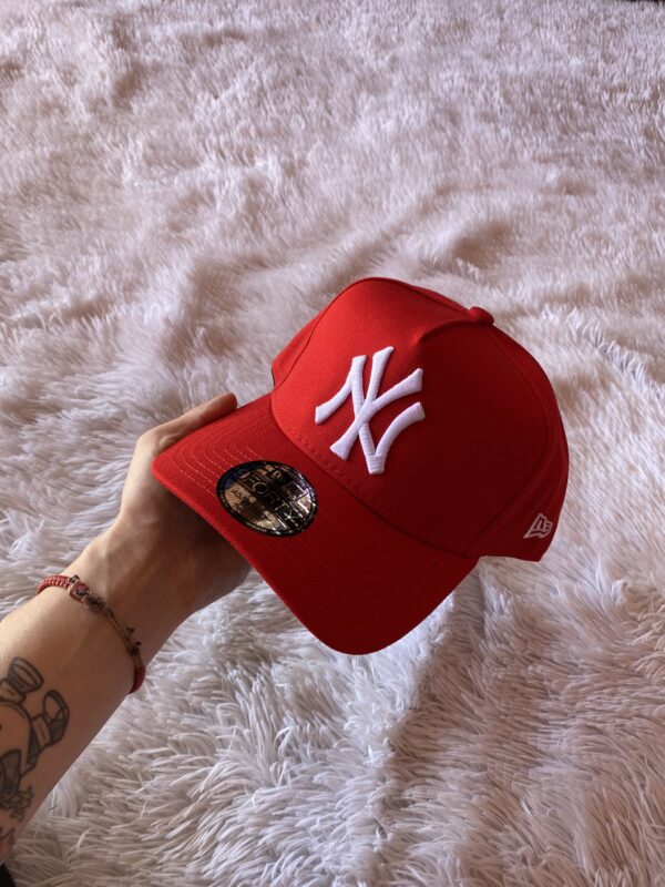GORRO AJUSTABLE