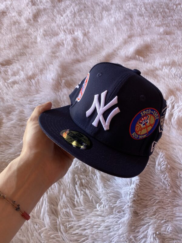 GORRO CERRADO